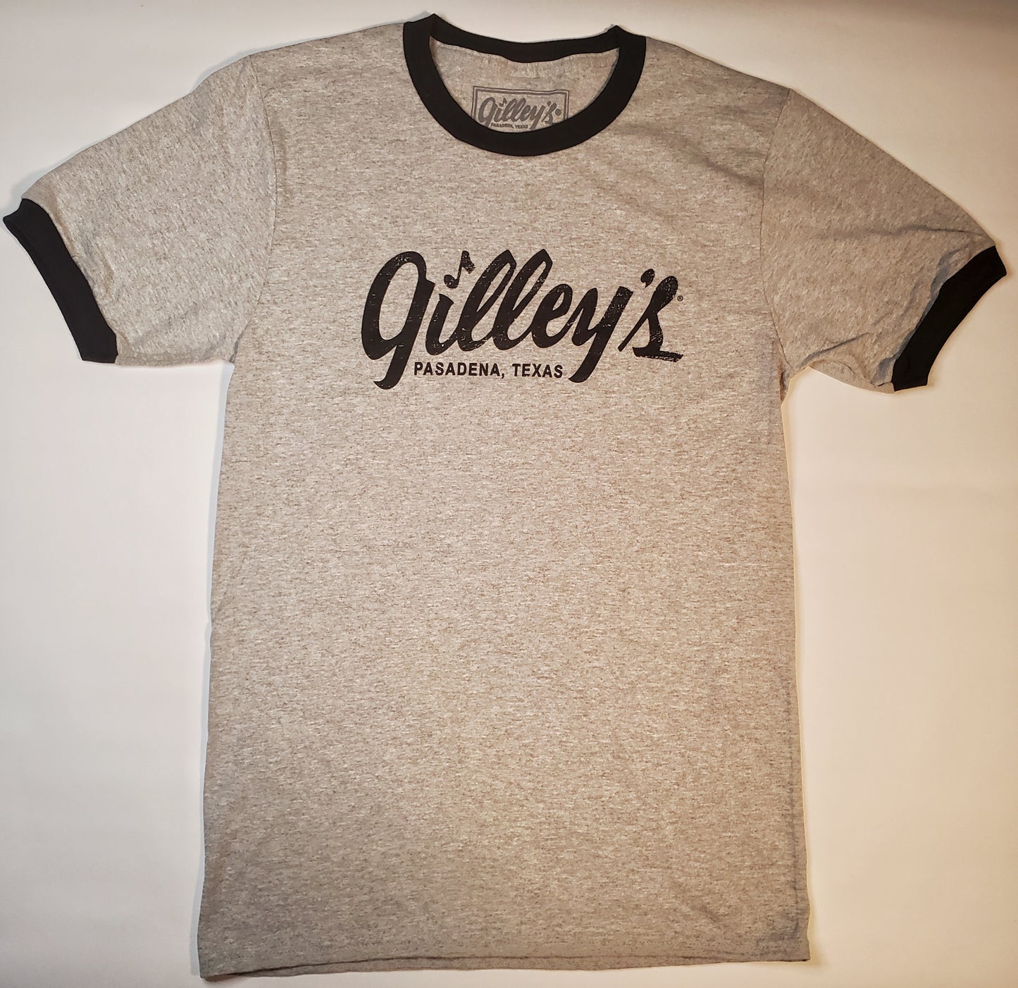 Gilley’s Classic Ringer Tee – Unisex Vintage Style