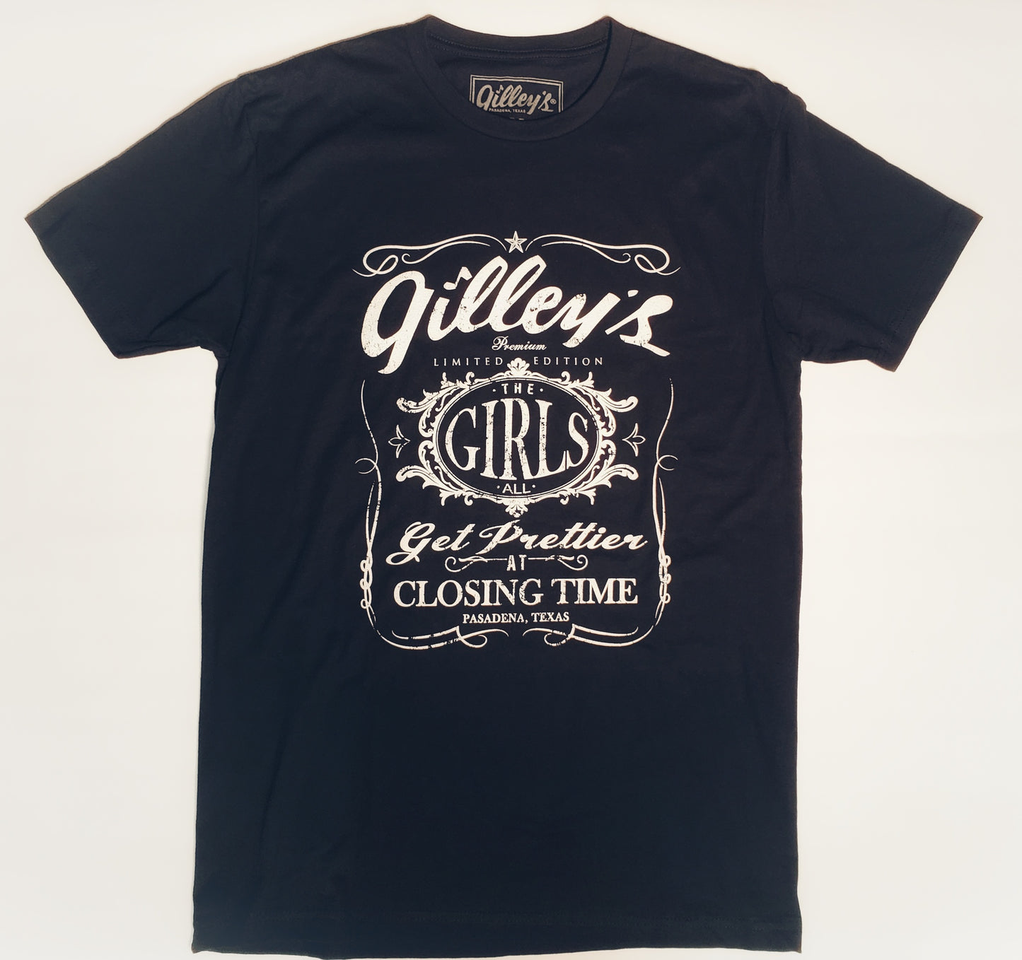Mickey Gilley “Don’t the Girls Get Prettier” Black Tee – Unisex